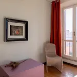 Iflat Trevi Fountain's Roomy&friendly